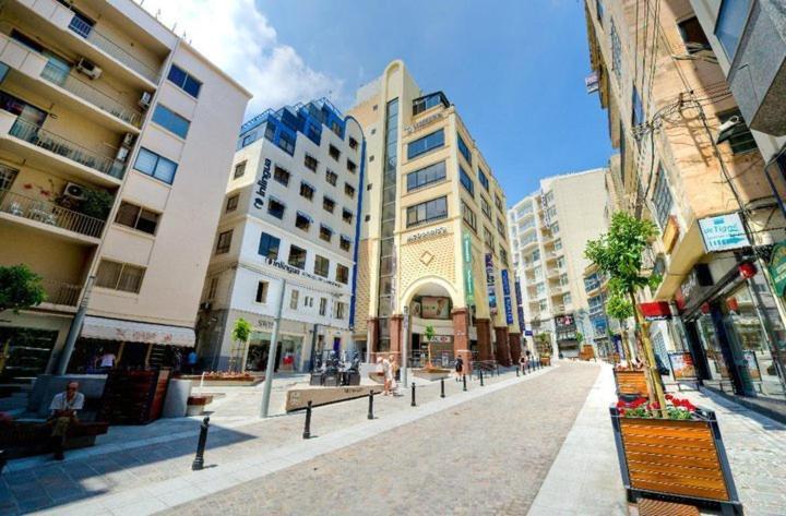 Spectacular Apartment Valletta And Harbour Views Sliema Exterior photo